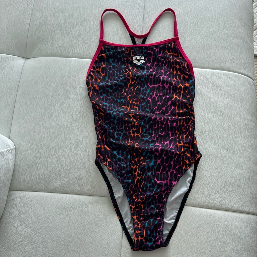 NWOT Animal Stripe Freak Rose Booster Back One Piece Swimsuit